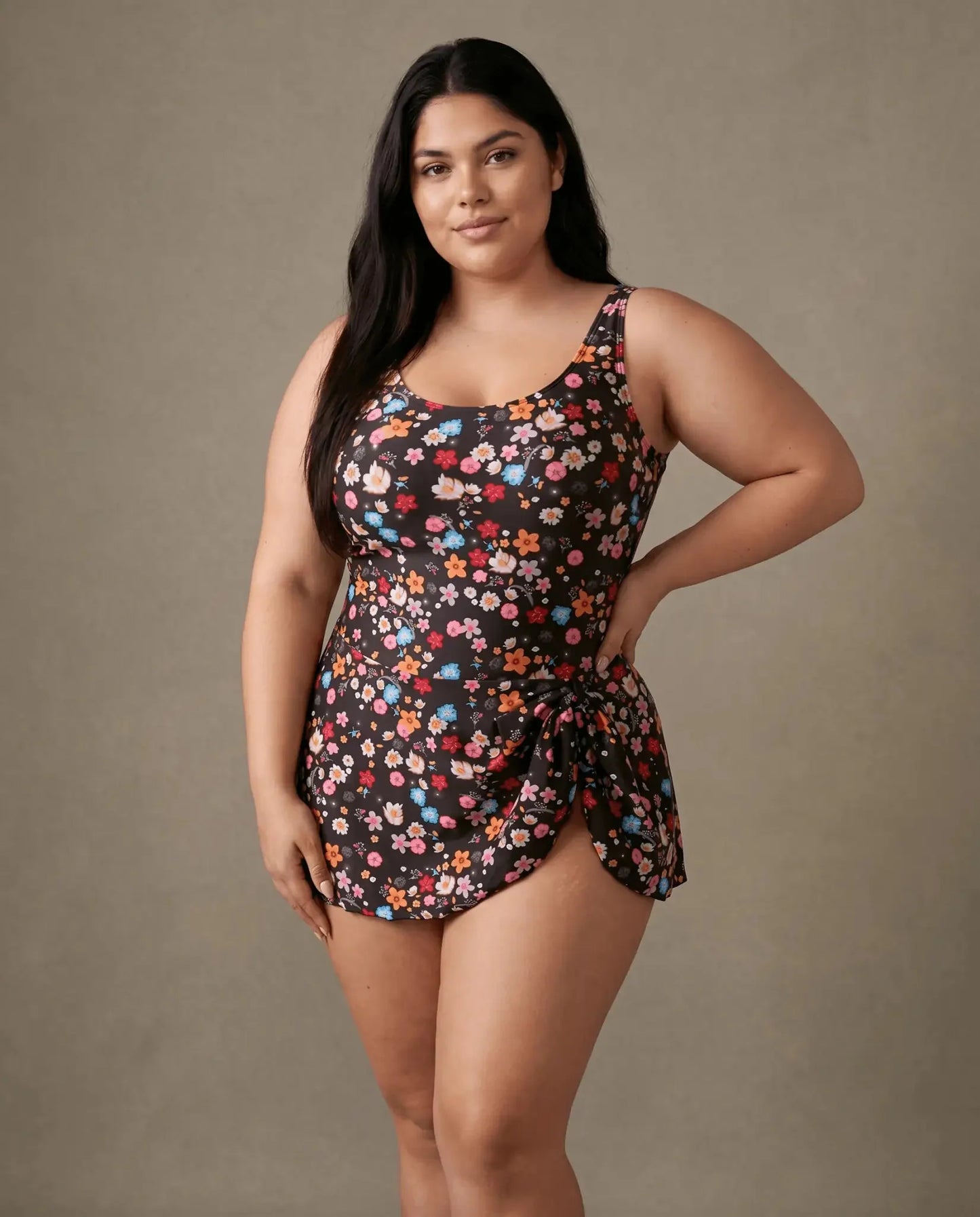 The Swimsuit - Hexalty