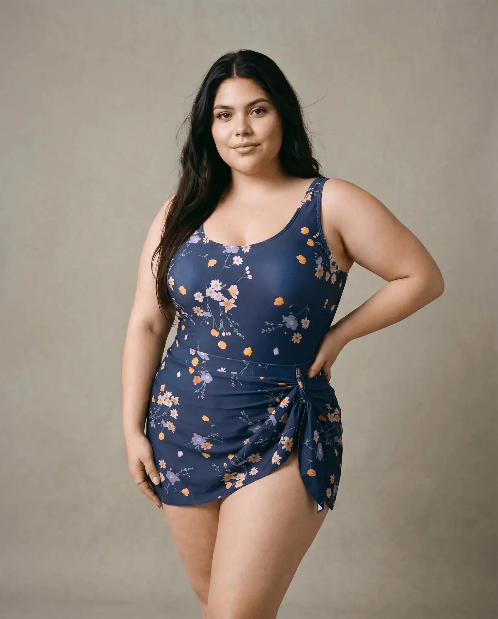 The Swimsuit - Hexalty